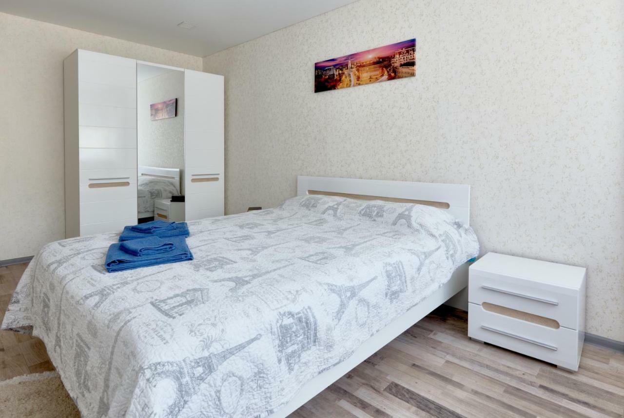 088 Apartment Near Airport Zhulyan Kiev Exterior foto
